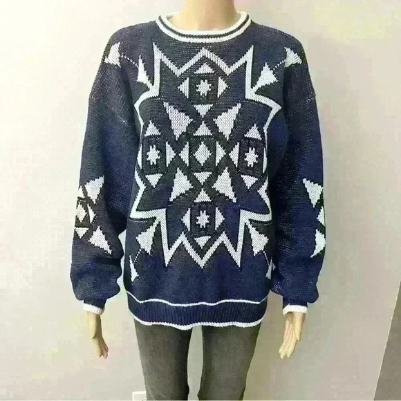 Vintage Oversized blue & white crew neck sweater/Jumper. - Picture 9 of 10